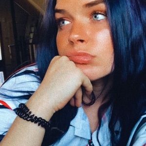 Meet your Posher, Cat